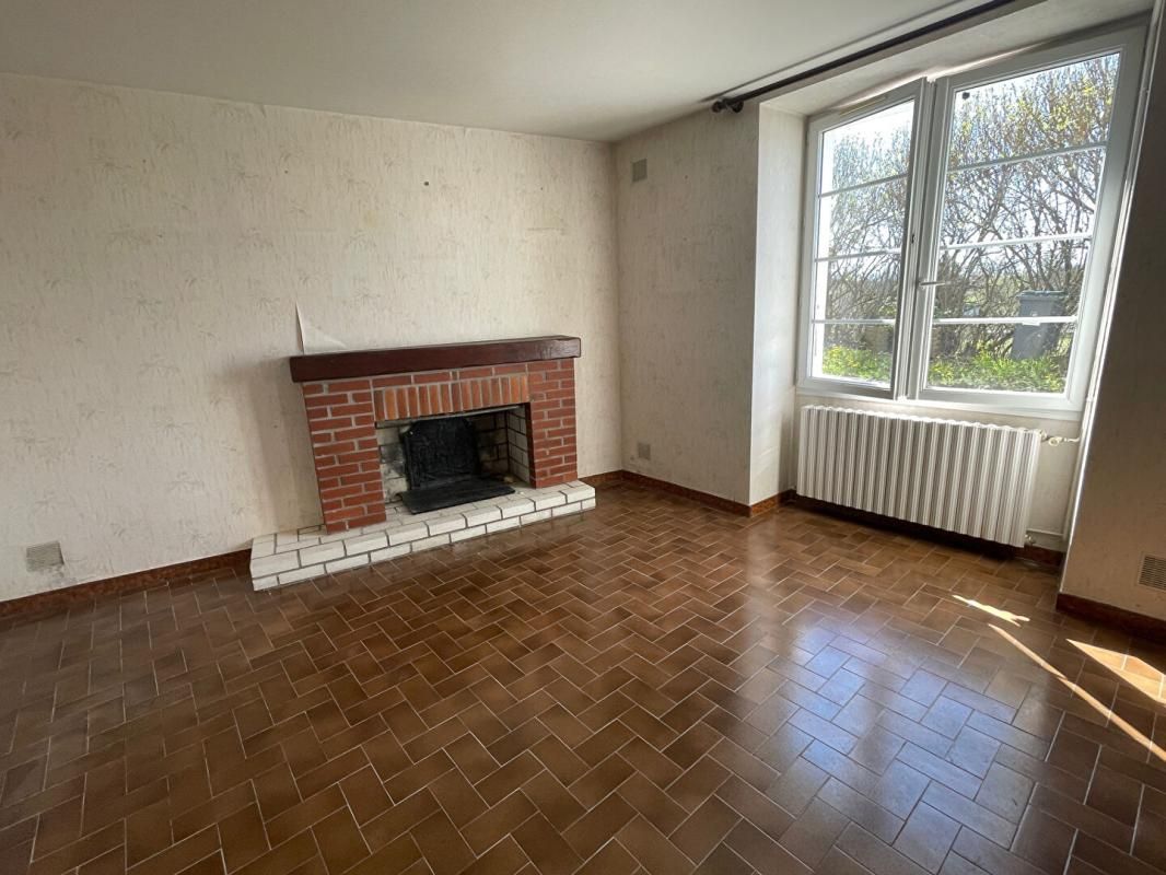 LA ROCHEBEAUCOURT-ET-ARGENTINE Maison de village 4