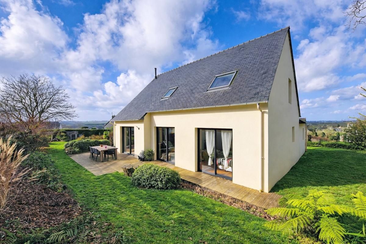 LANDIVISIAU Maison de 2017 Saint-thegonnec 3