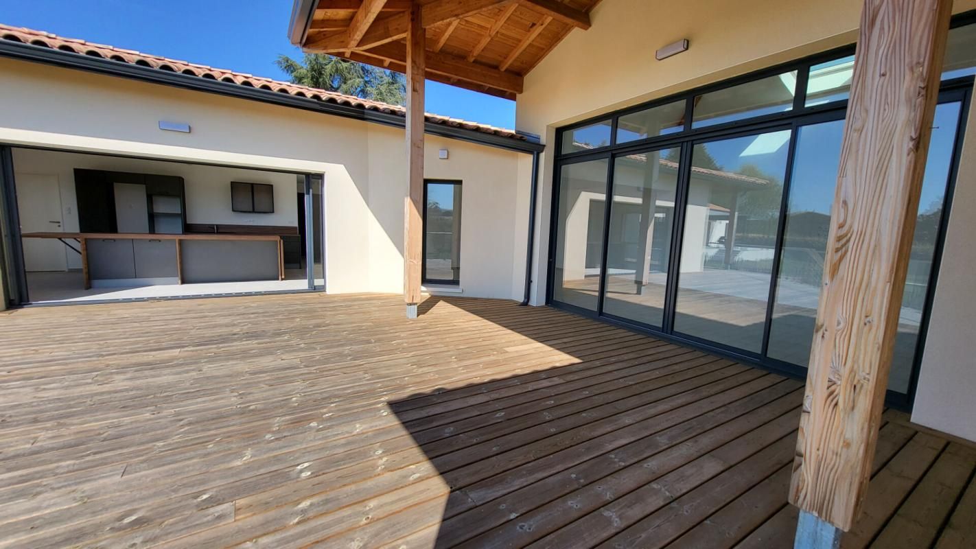 PRIGONRIEUX Maison contemporaine Prigonrieux près Bergerac 167 m2 sur parcelle de 5138 m² au calme 4