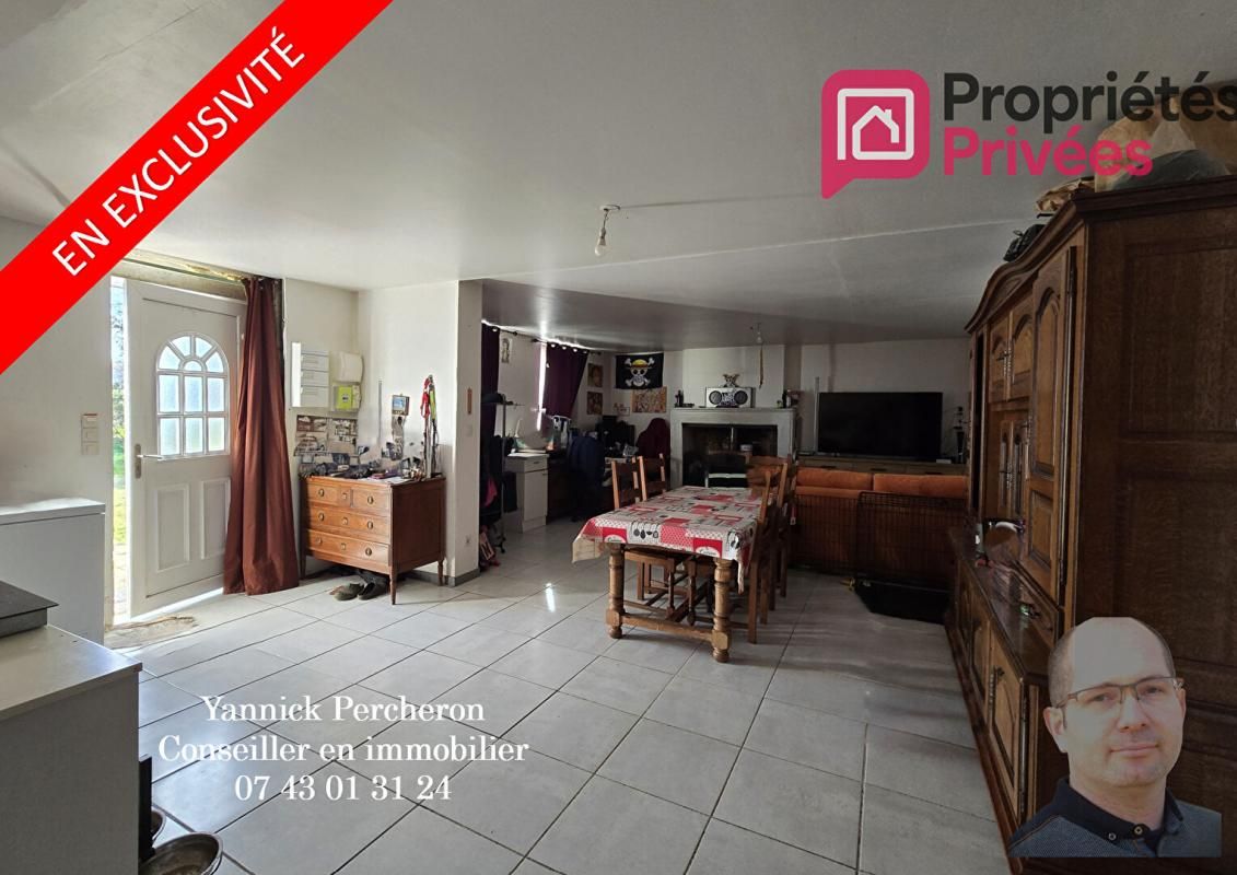 BAUGÉ-EN-ANJOU Maison à Fougere isolé dans un ecrain de verdure 3