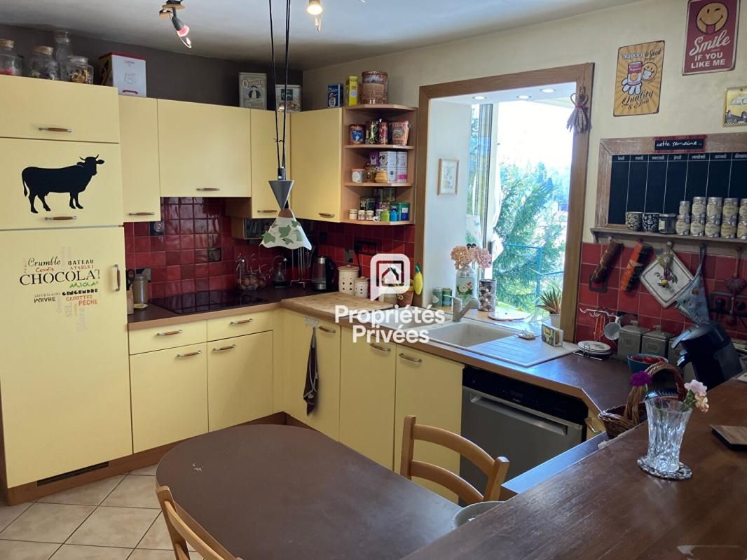 SEPTEUIL Maison Septeuil avec superbe vue 3