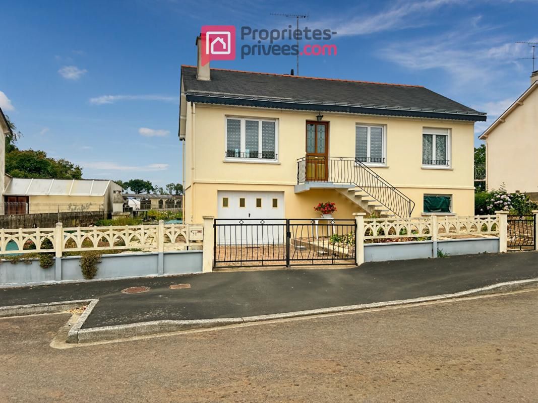 SAINT-JULIEN-DE-VOUVANTES Maison Saint Julien De Vouvantes 5 pièce(s) 72 m2 1