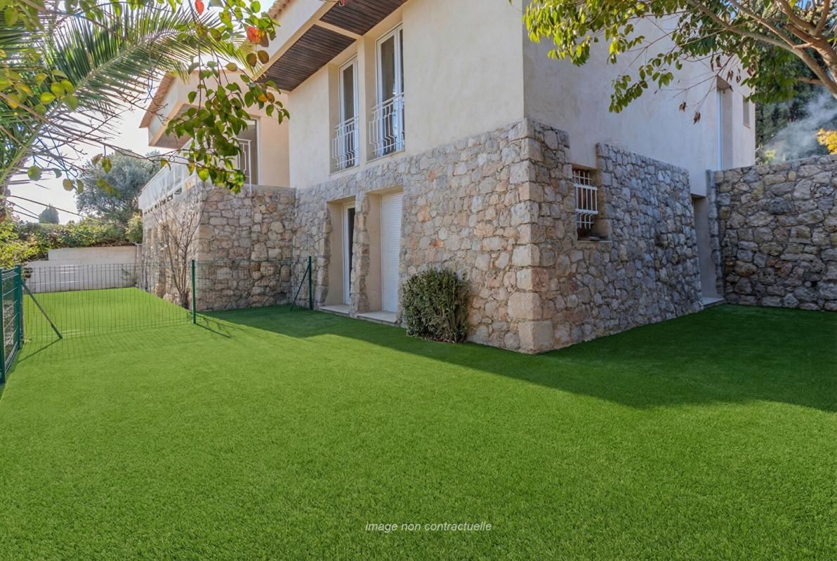 MOUGINS Villa mitoyenne Mougins limite Le Cannet 4 pièces 110 m2, terrasse et jardin 3