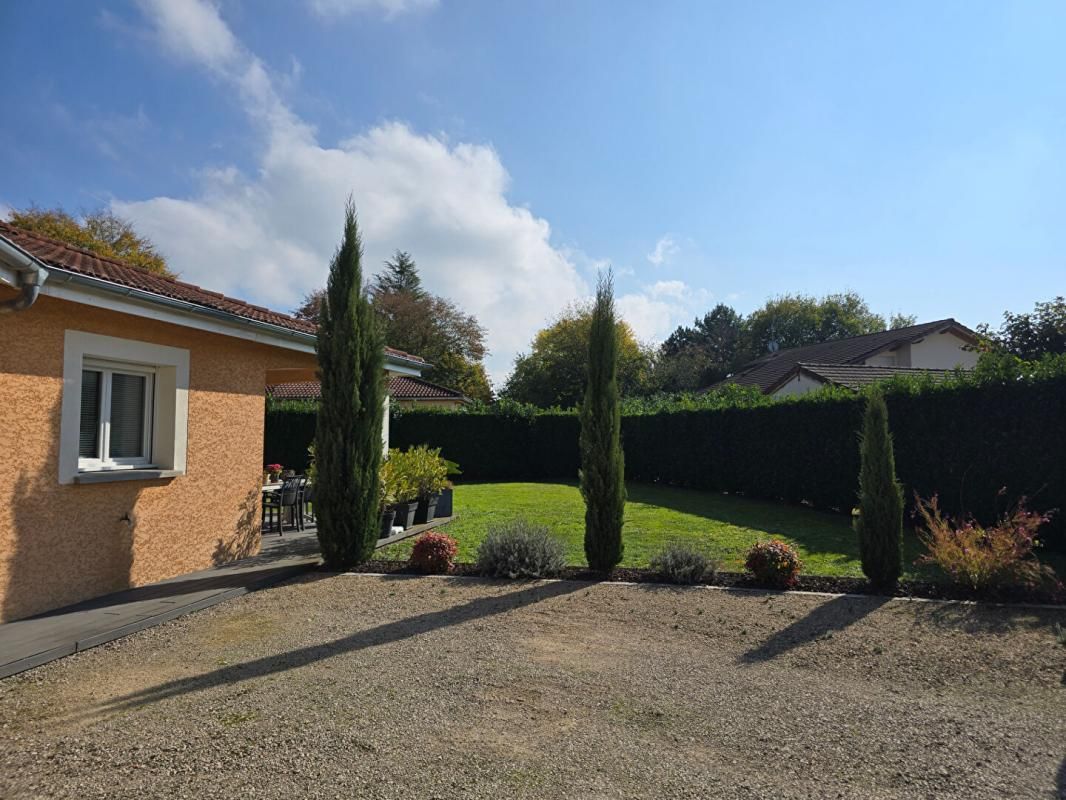 SAINT-JUST Maison  contemporaine  Plain pied  115m2 à Saint Just 2