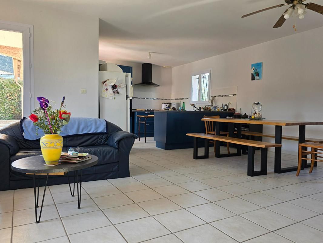 LE LUC Maison de plain-pied au coeur des vignes ? cadre privilégié 3