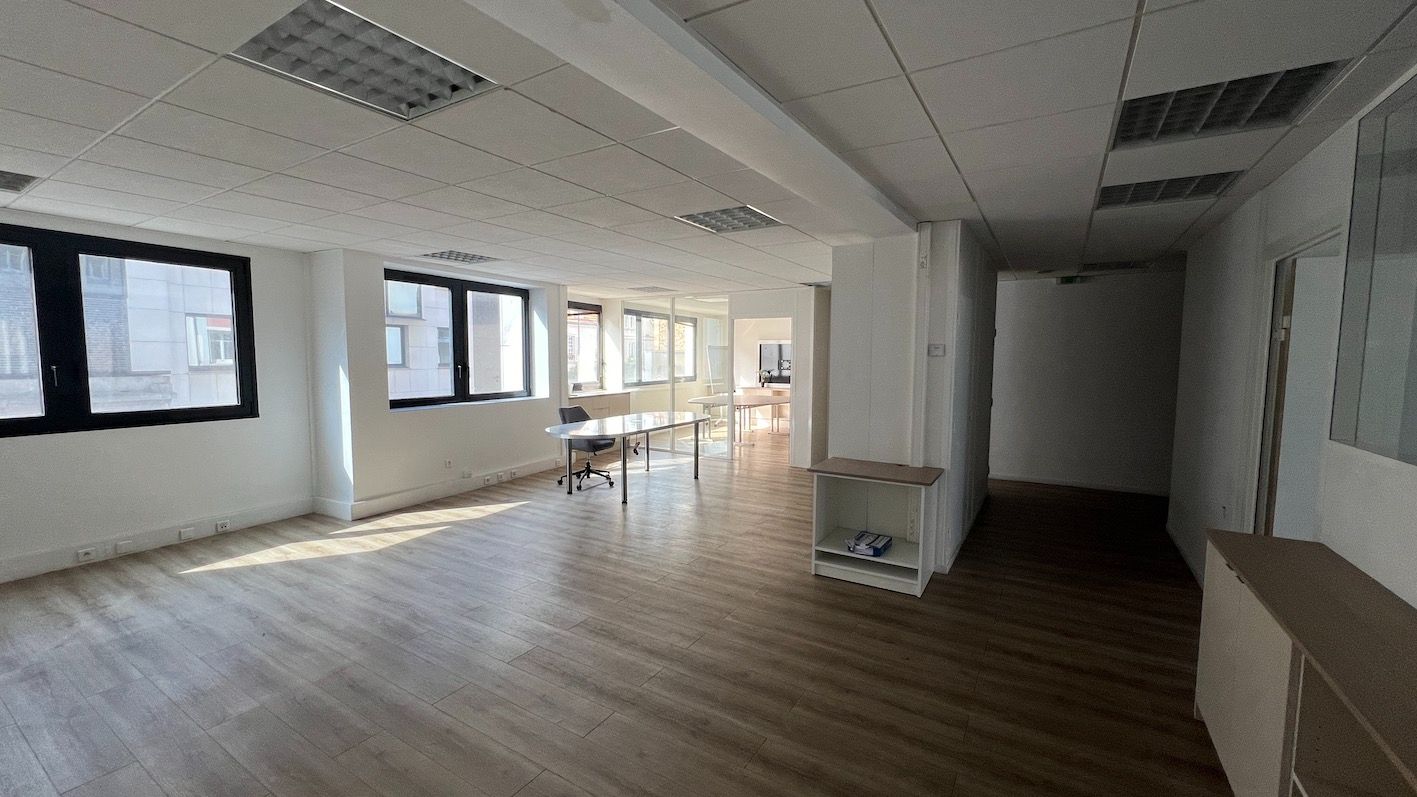 BOULOGNE BILLANCOURT - LOCATION BUREAUX 120 M²