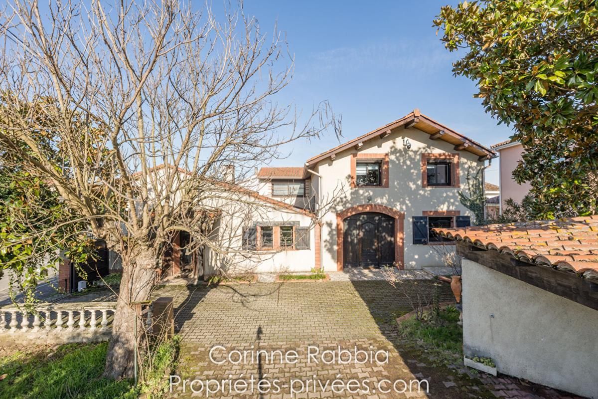 Maison de 180m². 6 pièces