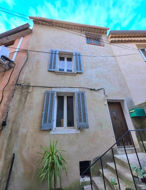 LE LUC Maison Le Luc 3 pièce(s) 66 m2 1