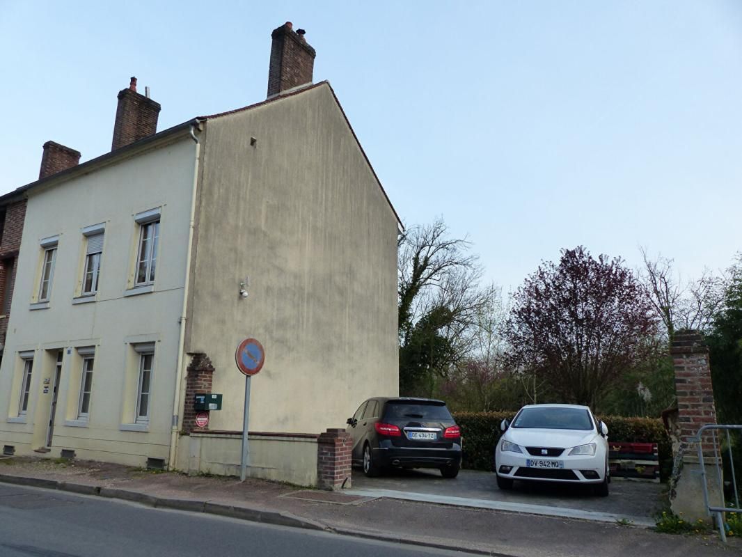 CHATEAU-RENARD Maison  5 pièce(s) 126 m2 1