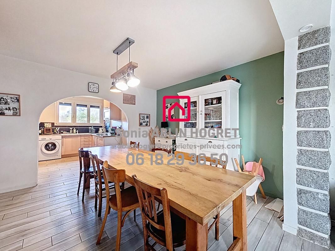 SAINT-SATURNIN-DU-LIMET Maison 80m² avec 3 chambres  et grand jardin 3