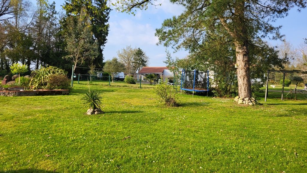 MOUTIERS-LES-MAUXFAITS Maison Moutiers Les Mauxfaits 5 pièces 111 m2 2