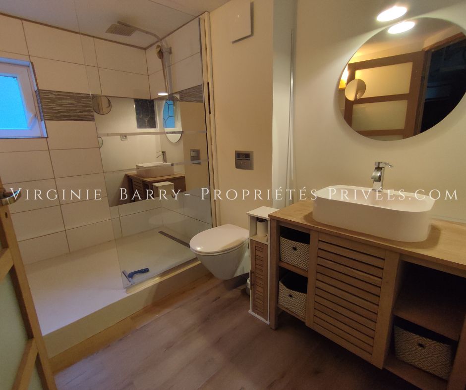 PORT-DES-BARQUES SUPERBE MAISON T5 AVEC PISCINE A PORT DES BARQUES 3