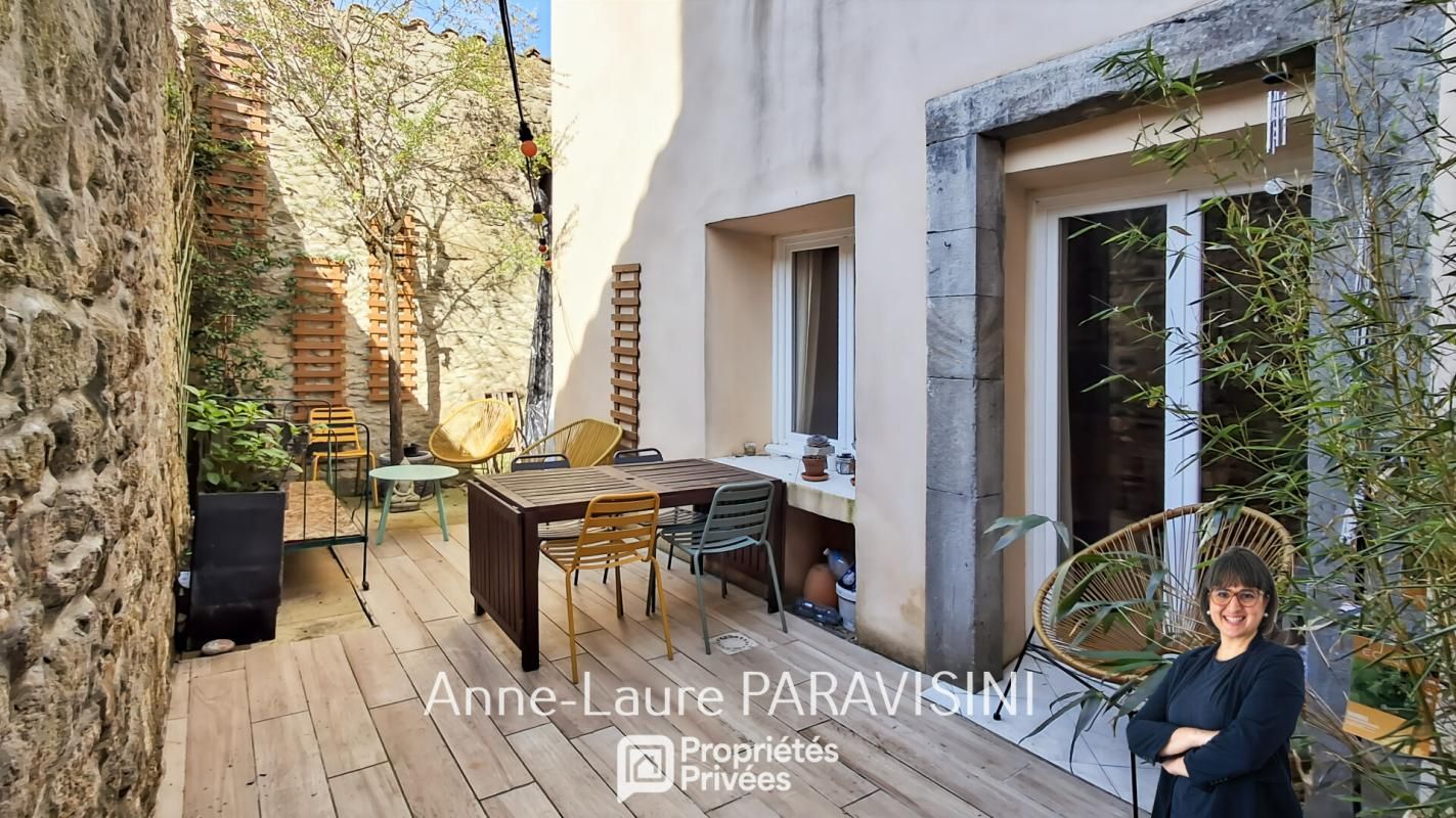 Pennautier - Charme de l'ancien et confort contemporain pour cette maison de village rénovée avec cour et 4 chambres