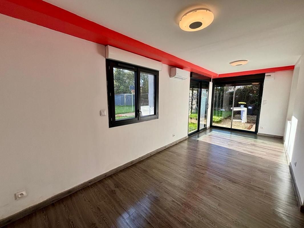 NEVERS Maison Nevers 5 pièce(s) 89.87 m2 - 3 chambres - jardin 2