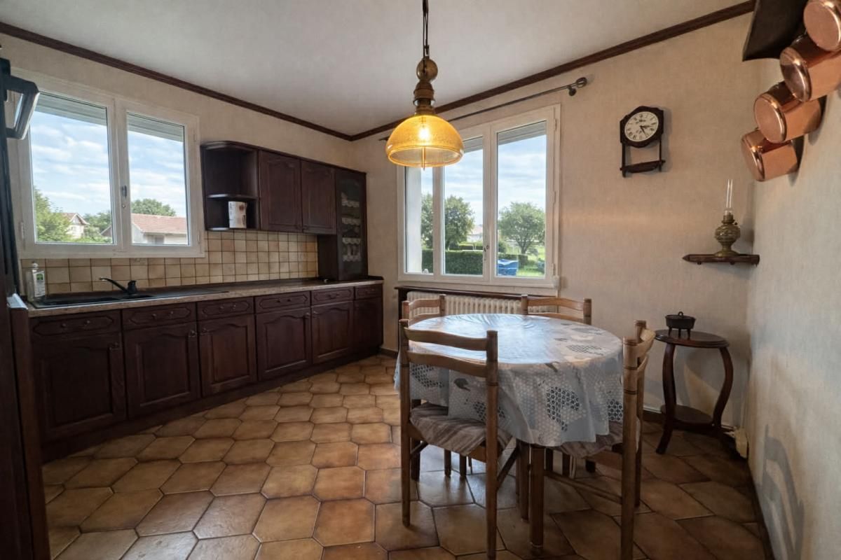 DAMPIERRE-LES-BOIS Maison de 3 pièces, en impasse 4