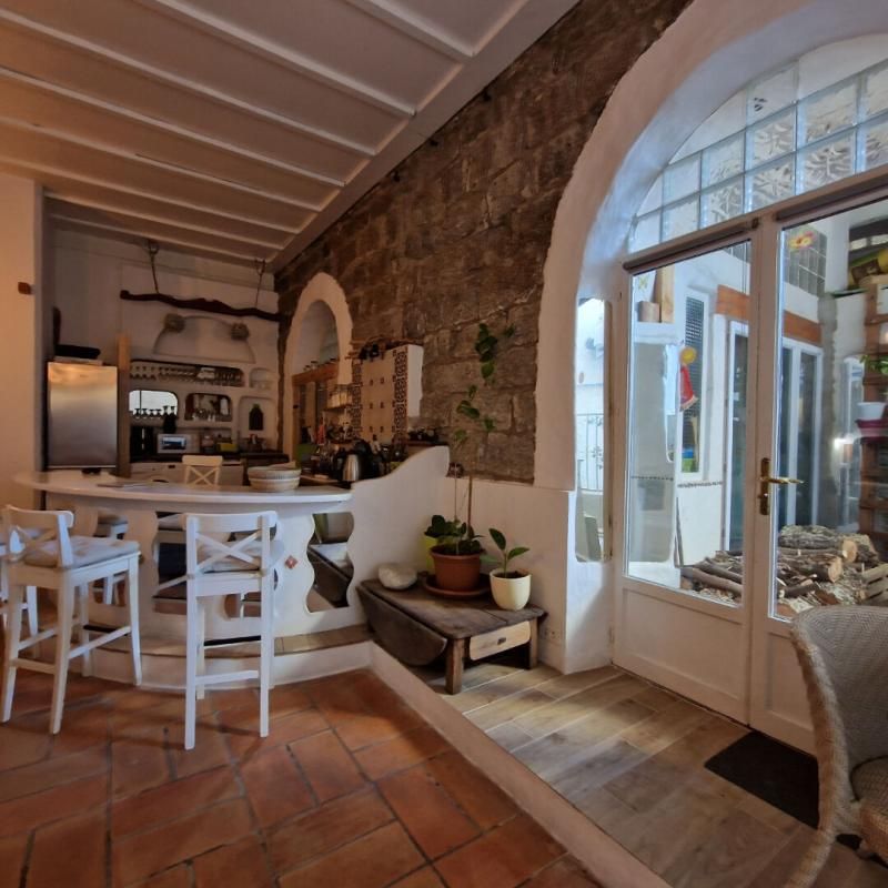 PROPRIANO Dpt Corse (20), PROPRIANO hyper centre, à vendre appartement loft T4 de 102 m2 1