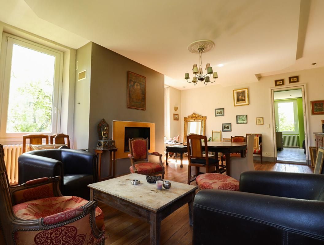 GRAULHET Superbe maison de maître - 284 m² habitables - Parc arboré de 3 800 m² 3