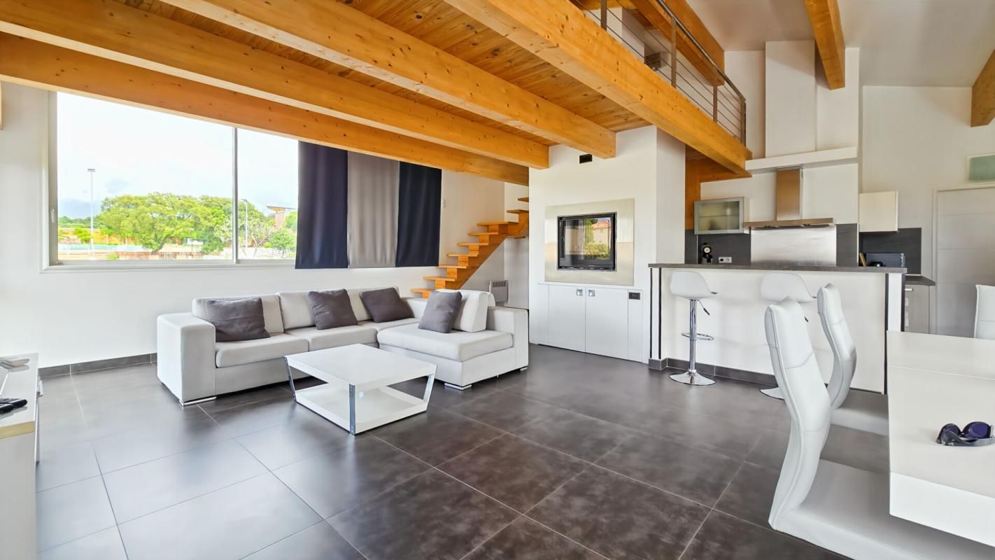 PROPRIANO PROPRIANO, appartement de standing de type 4 de 112 m2 terrasse vue mer 2 places de parking 2