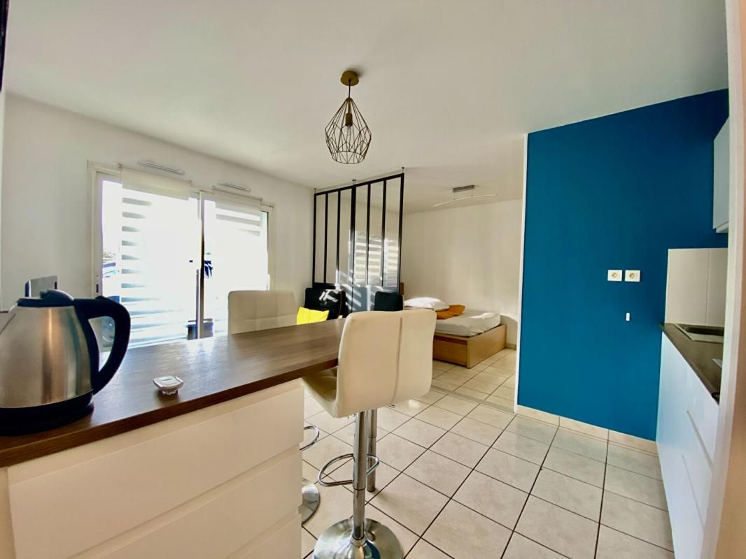 NANTES A louer - Nantes EST - rue de la Haltinière - Studio Meublé 1