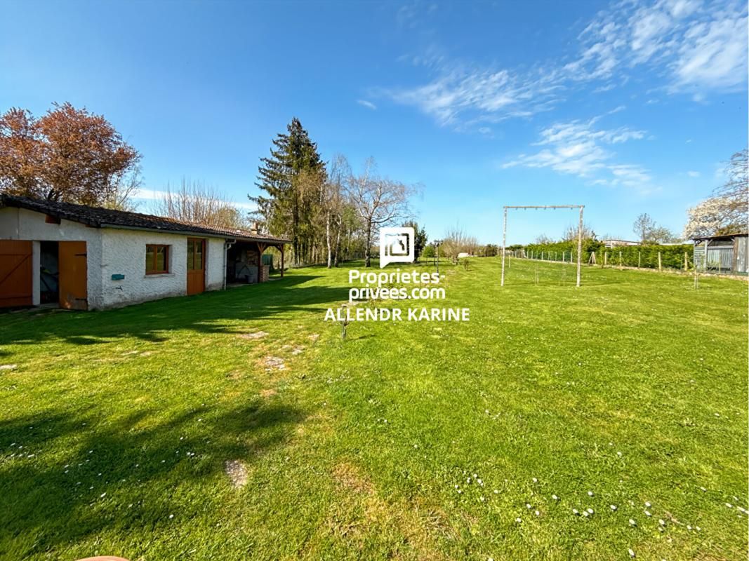 CHEROY Maison Cheroy 6 pièce(s) 125 m2 2