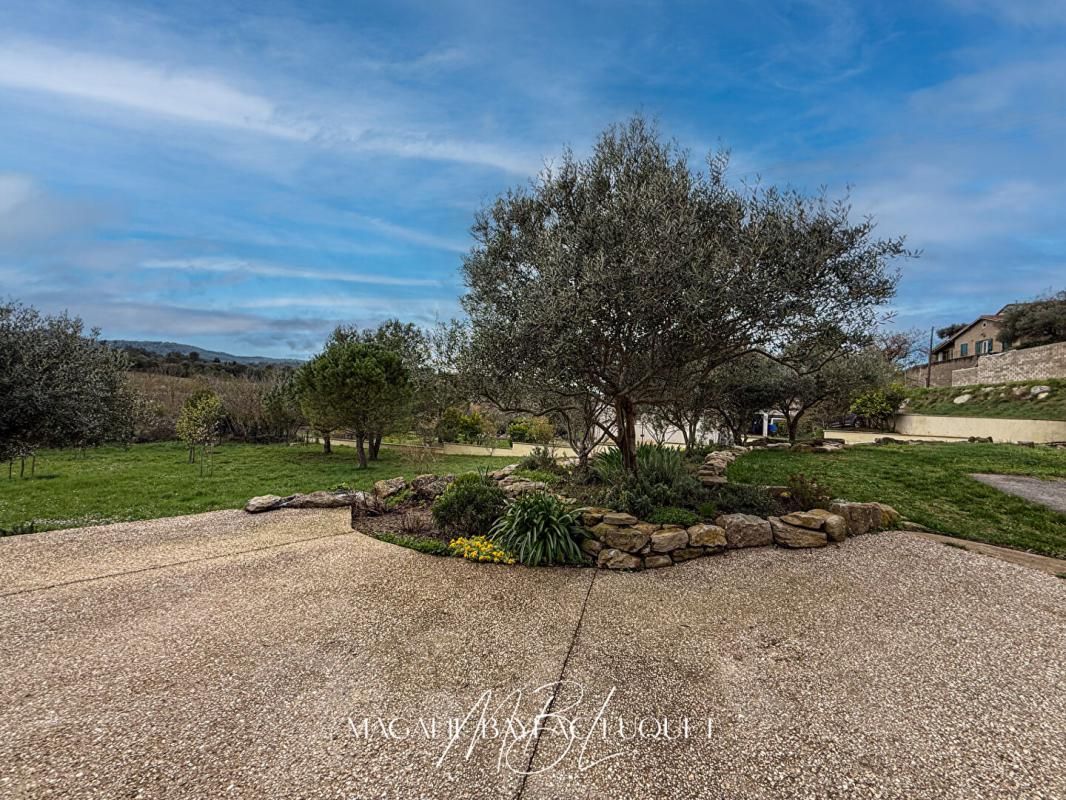 MONTIRAT MONTIRAT MAISON T4 TERRAIN 2