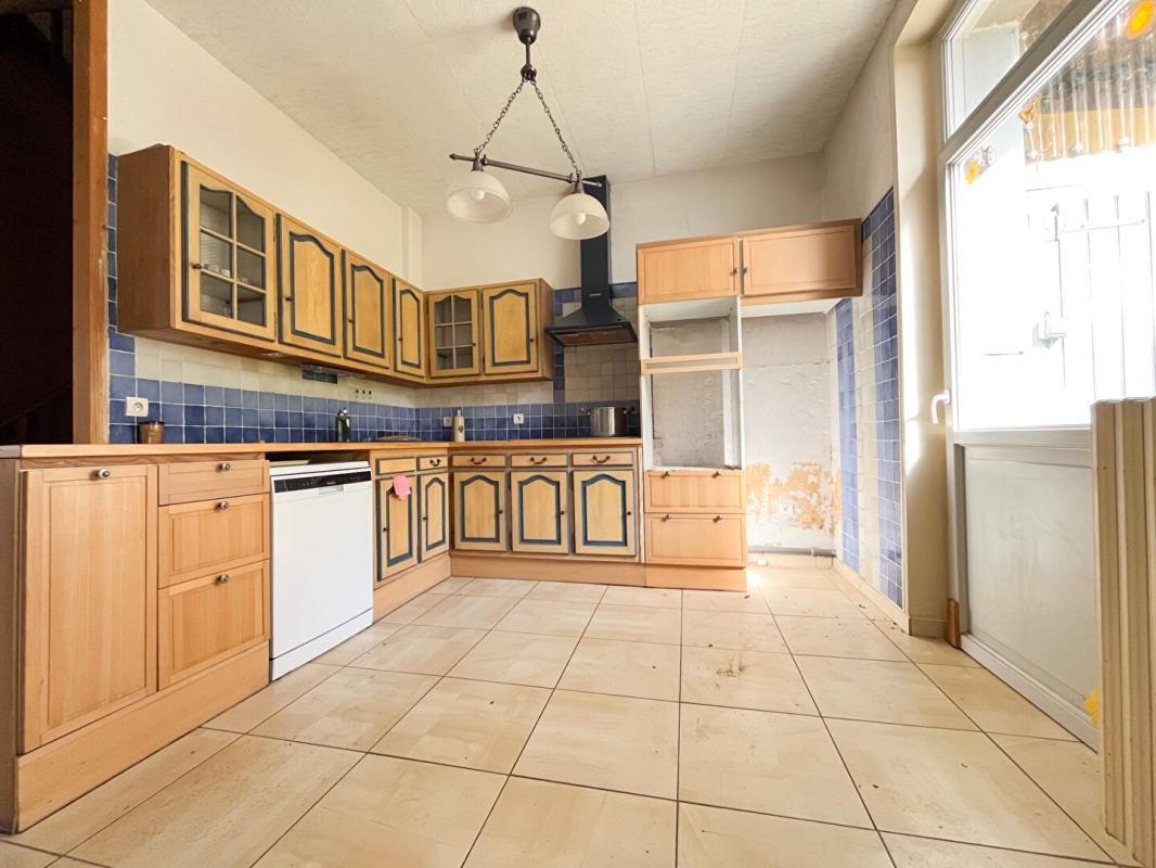 VALENCAY Maison Valencay 11 pièce(s) 218 m2 2