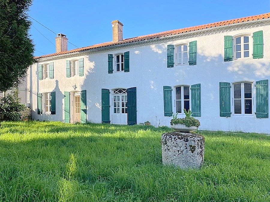 AIGREFEUILLE-D'AUNIS Maison de Maître 1860 - 371 m² - 6 chambres - Domaine avec dépendances - Proche Surgères & Aigrefeuille 2