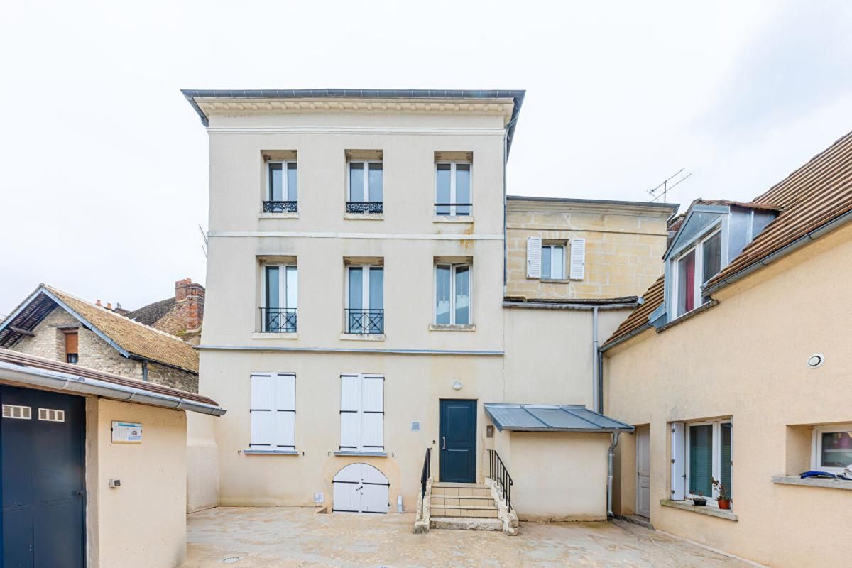 MAGNY-EN-VEXIN Immeuble de rapport d'exception : Rendement immédiat et fort potentiel 1