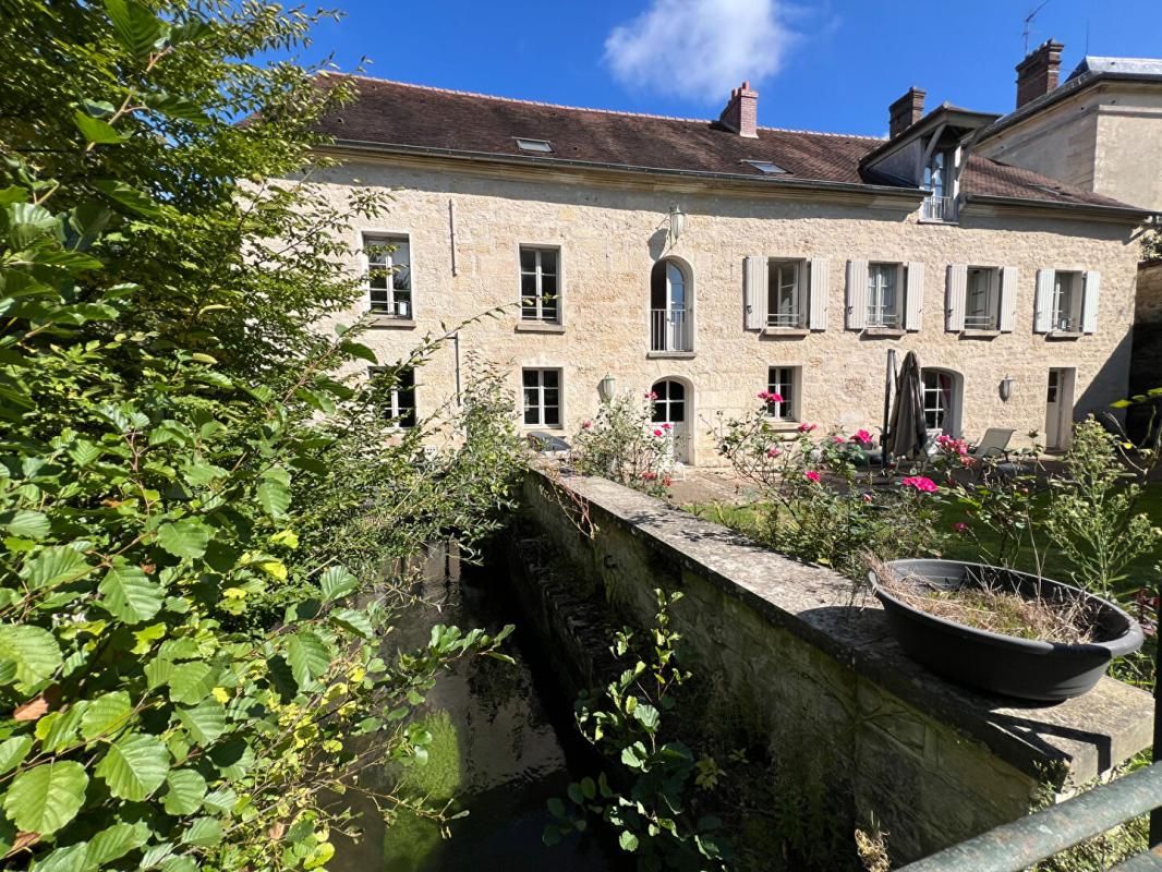 LABBEVILLE Maison Labbeville 10 pièce(s) 474 m2 2