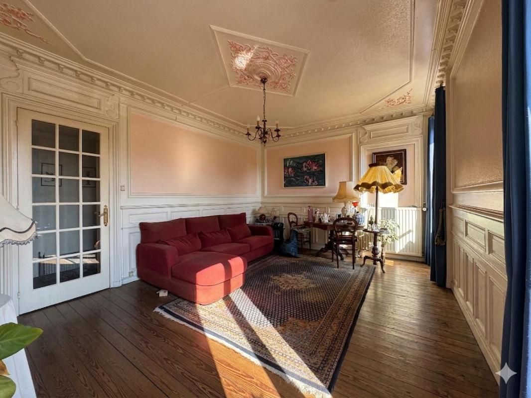 MONTBELIARD Appartement Montbeliard 5 pièce(s) 129 m2 2