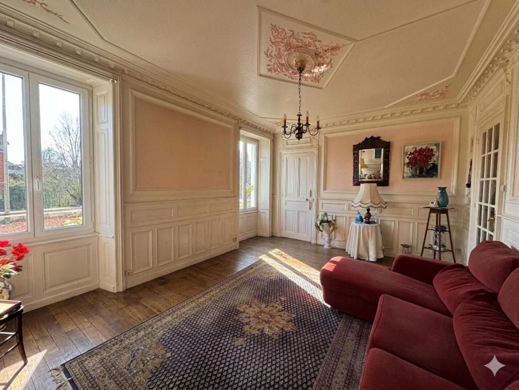 MONTBELIARD Appartement Montbeliard 5 pièce(s) 129 m2 3