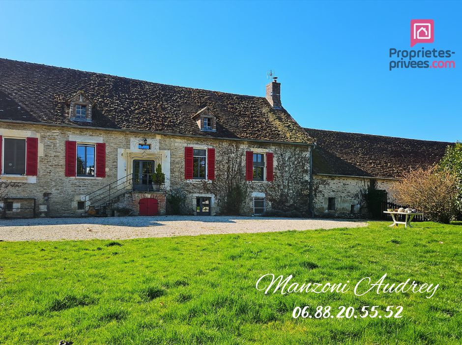 VANLAY Demeure de prestige Vanlay 12 pièce(s) 1456 m2 2