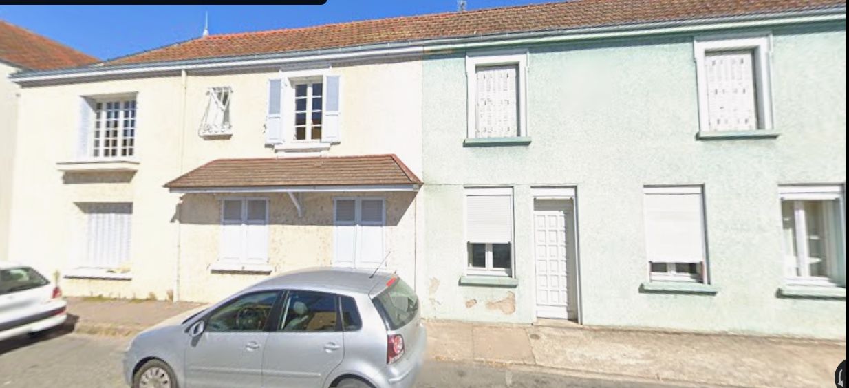 GUEUGNON Immeuble Gueugnon 16 pièce(s) 400 m2 1