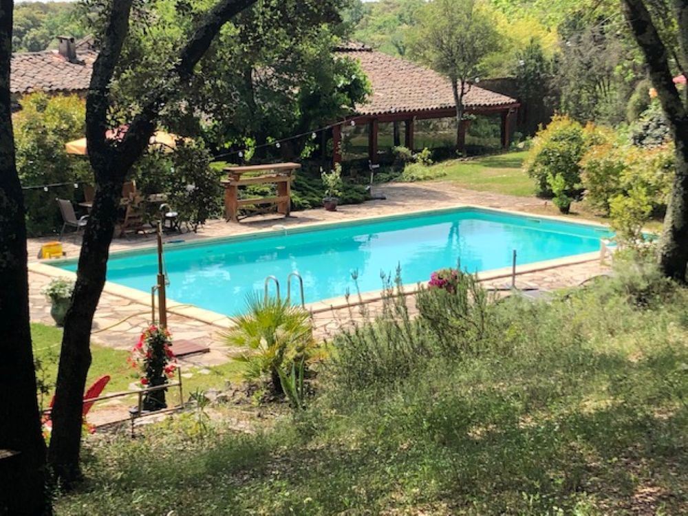 TORNAC Demeure de prestige de plus  20 pièce(s) 750 m2 sur environ 7 Hectares 3