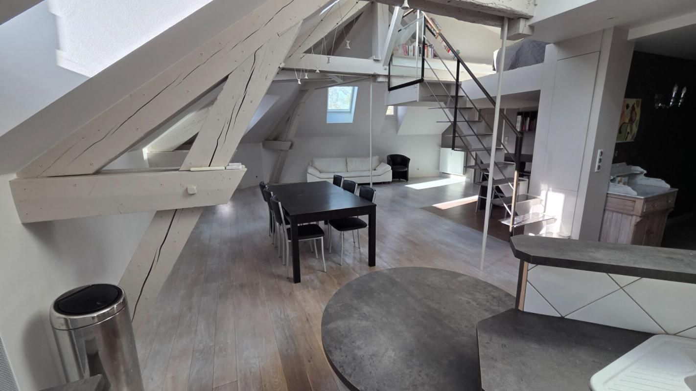 AIX-LES-BAINS Rare Aix les Bains Appartement 5 pièce(s) 2