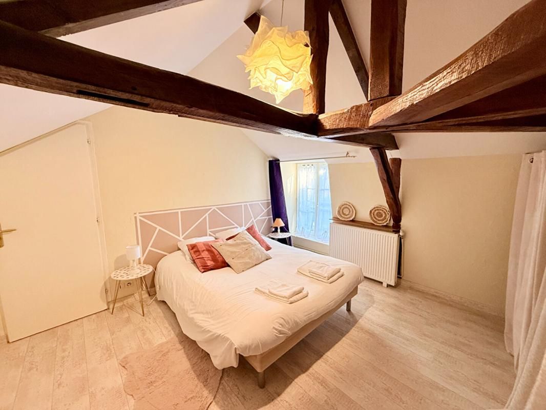 AUXERRE Appartement Auxerre 3 pièces 75 m² (50 m² carrez) Hyper-centre 4