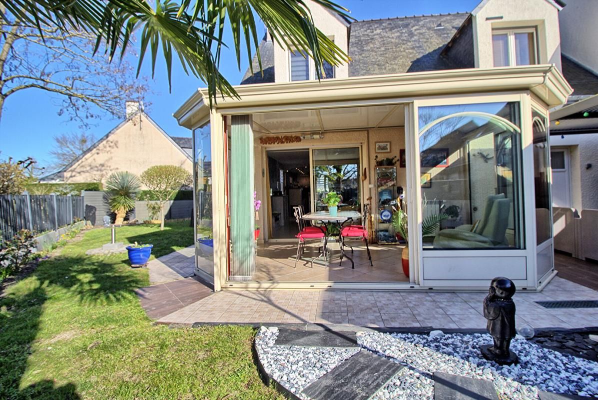 SAINT-SYLVAIN-D'ANJOU Maison centre Saint sylvain d'Anjou 120 m2 au calme square 4 chambres 4