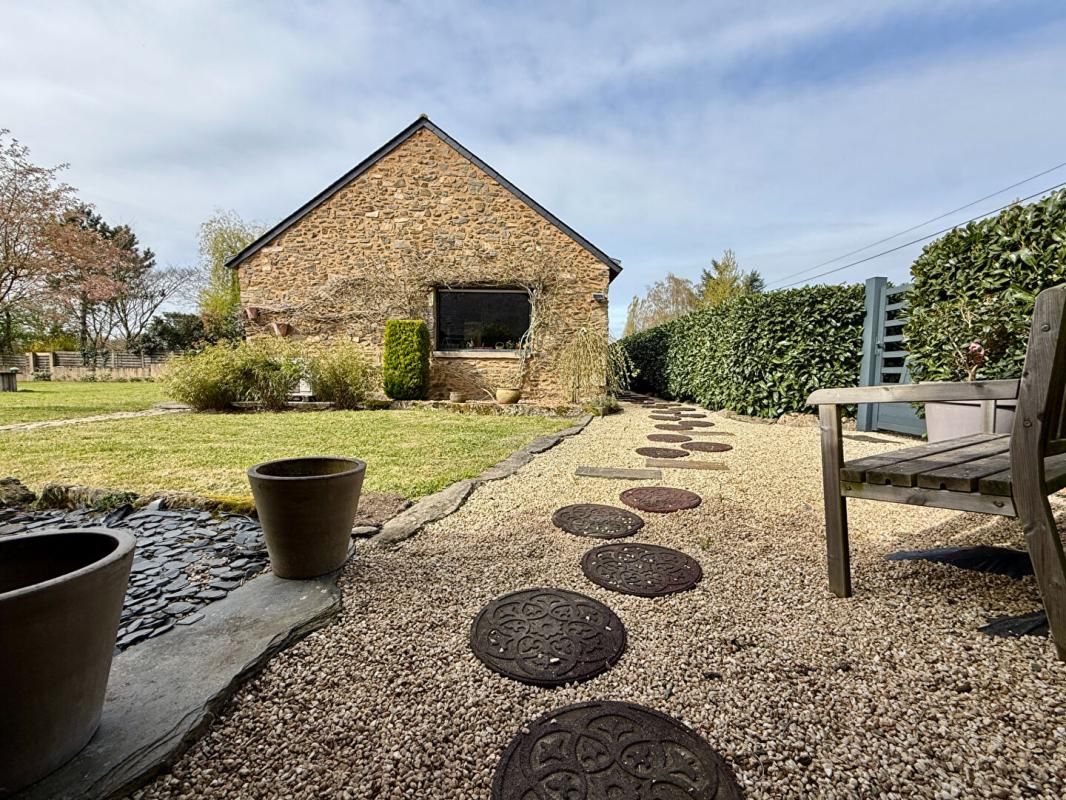 LIGNE A VENDRE - 44850 MOUZEIL - MAISON 6 PIECES 4