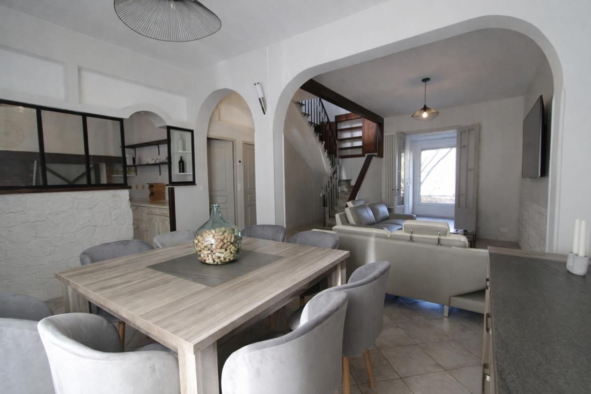 FERRALS-LES-CORBIERES Maison Ferrals Les Corbieres 6 pièce(s) 137.80 2