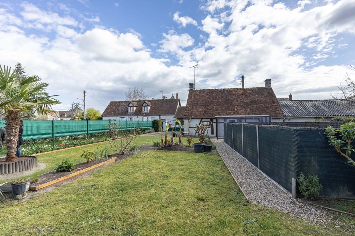 MILLANCAY Maison Millancay 2 pièces 48 m2 4