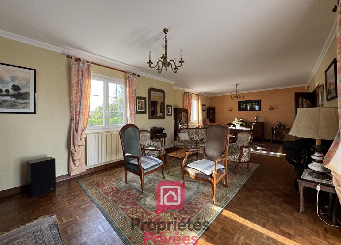 PLEDRAN Maison Pledran 7 pièce(s) 150 m2 3