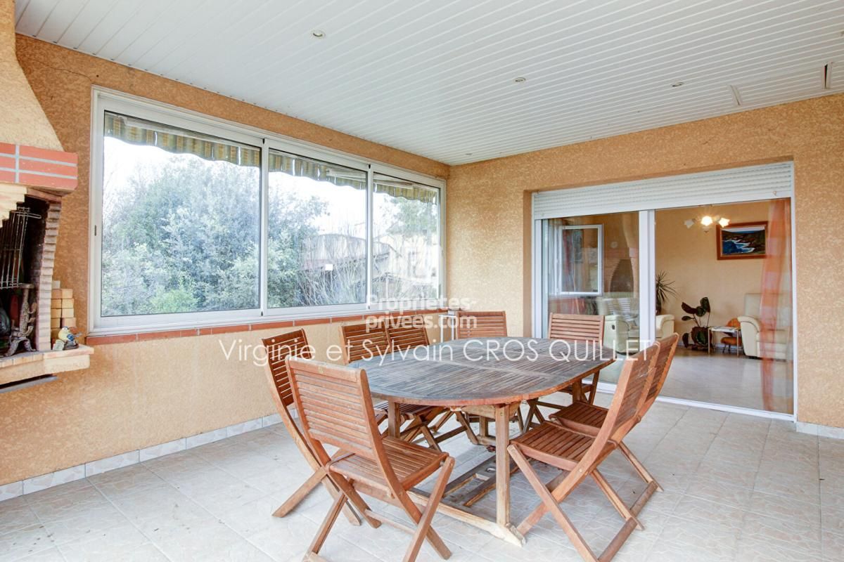 LISLE-SUR-TARN Maison T5 137 m2 avec garage sous sol  130 m² 4