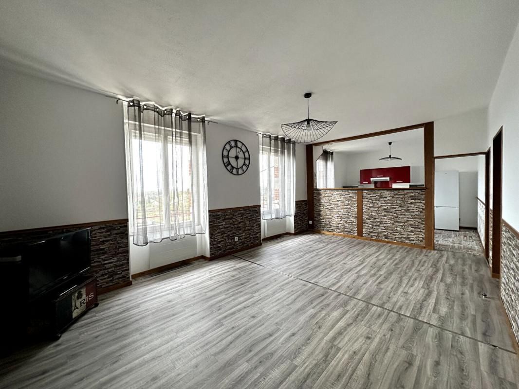 VIERZON Appartement Vierzon 4 pièce(s) 76 m2 4