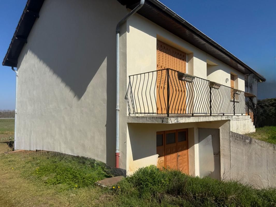 SAINT-MARCEL Maison Saint Marcel 4 pièce(s) 80 m2 sur environ 600m2 de terrain 3