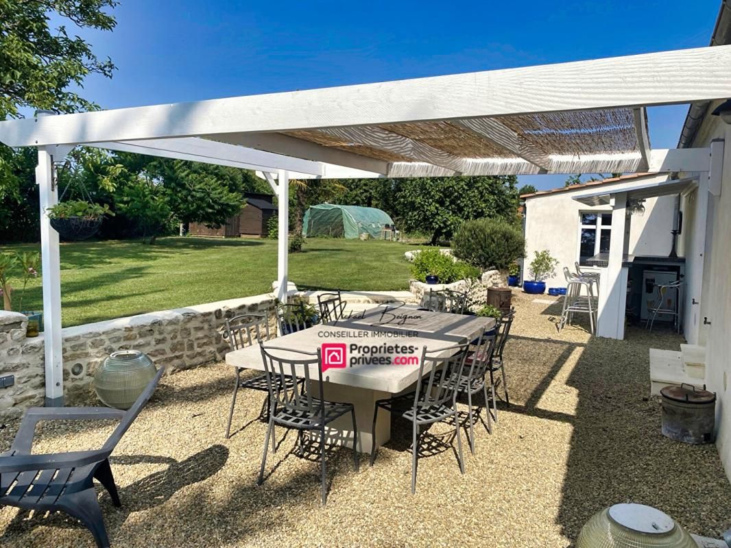 LONGEVILLE-SUR-MER Maison Longeville Sur Mer 8 pièce(s) 197 m2 3