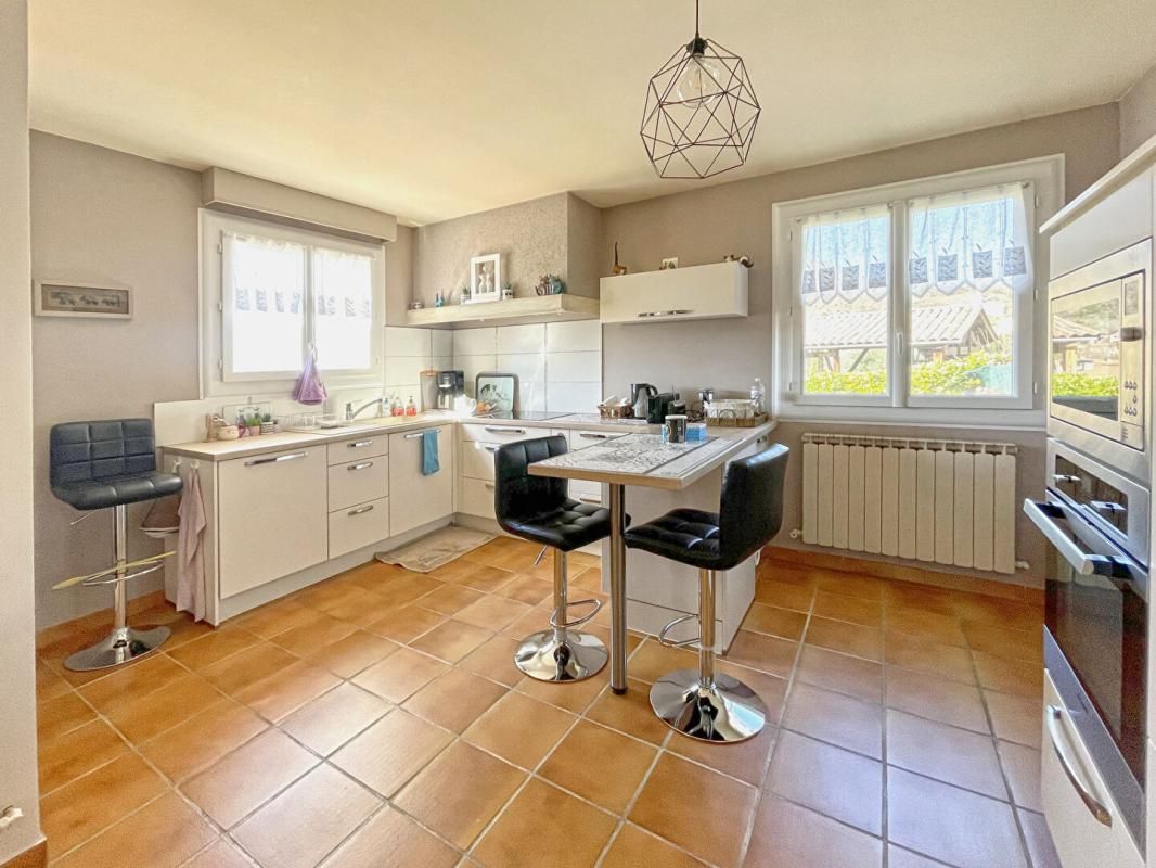 DIGNE-LES-BAINS Maison individuelle avec piscine  - Vue dominante -  Digne-les-Bains (04000) 2