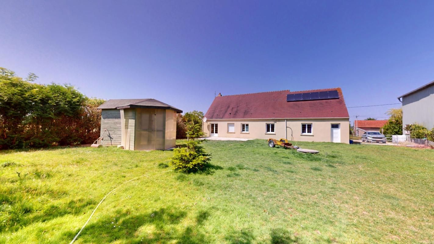 JOUY-LE-CHATEL MAISON PLEIN PIED 5 pièces + 2 HANGARS + BOX CHEVAUX 630 000 1