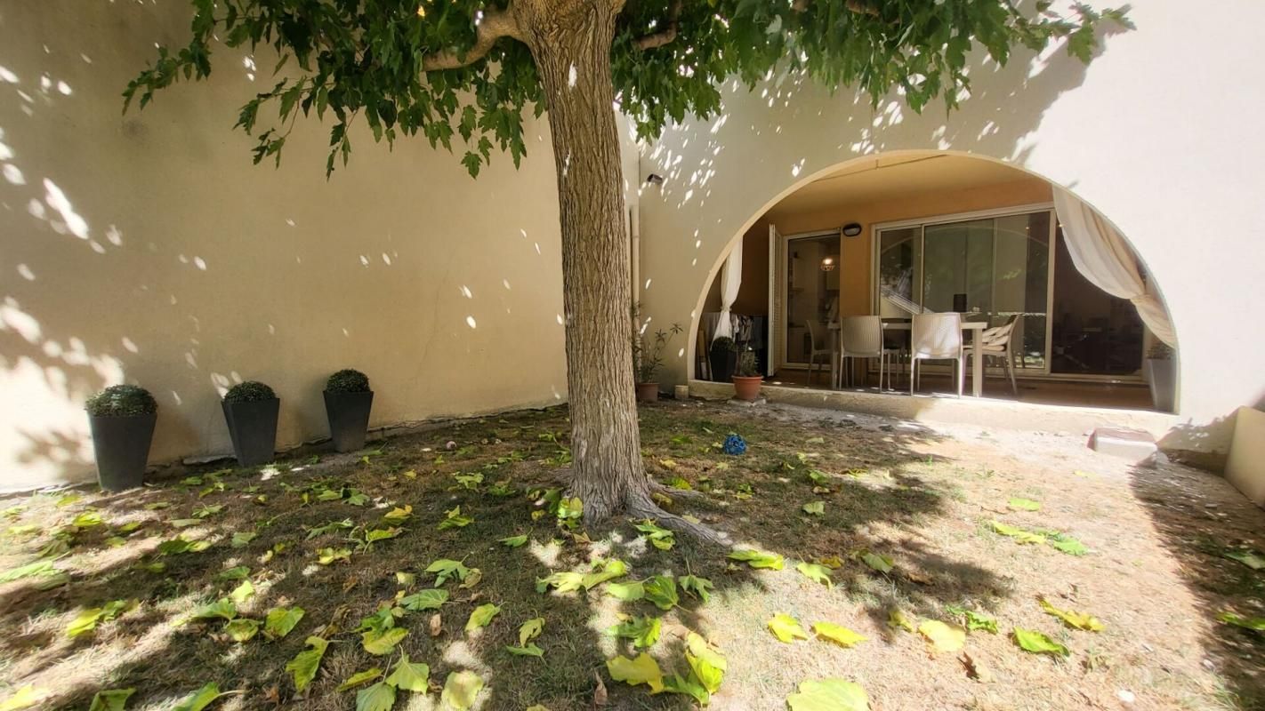 AIX-EN-PROVENCE AIX EN PROVENCE Quartier BRUNET situé dans une résidence avec Piscine 1