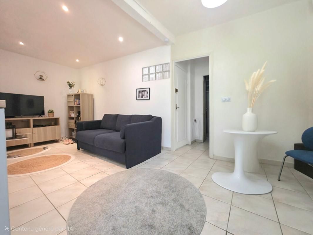 Appartement Bormes Les Mimosas 2 pièce(s) 31 m2 A 194000 EUR