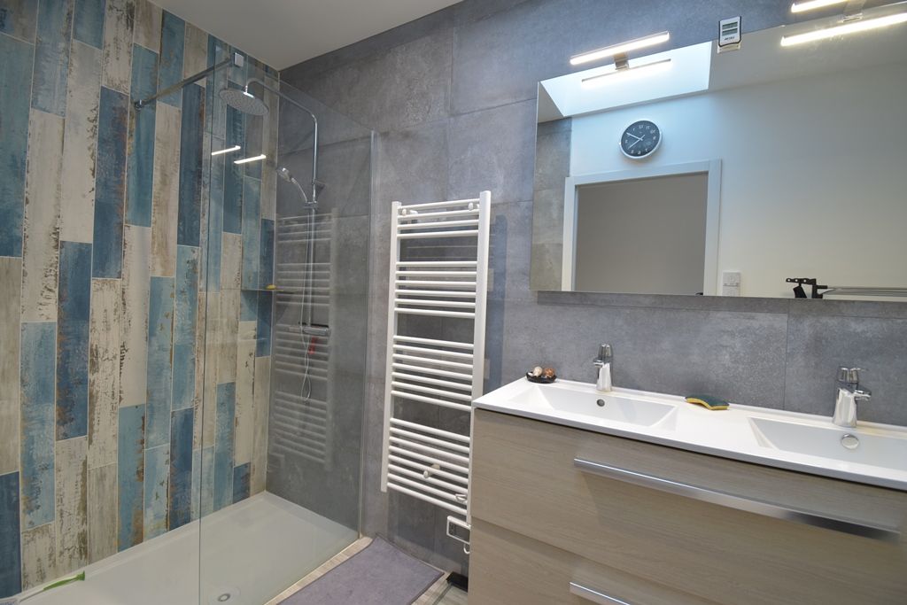 LES SABLES-D'OLONNE Maison Les Sables d'Olonne 4 pièces 90 m2 4